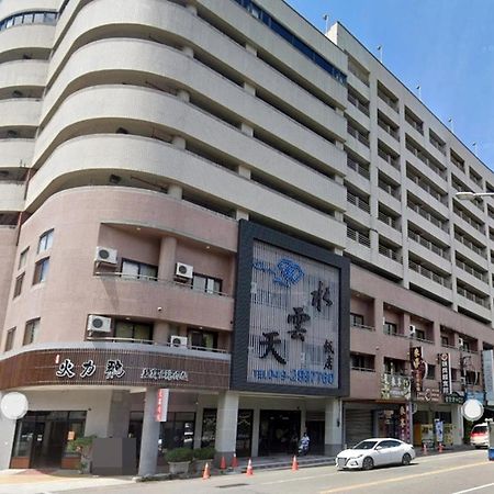 Crystal Hotel Пулі Екстер'єр фото