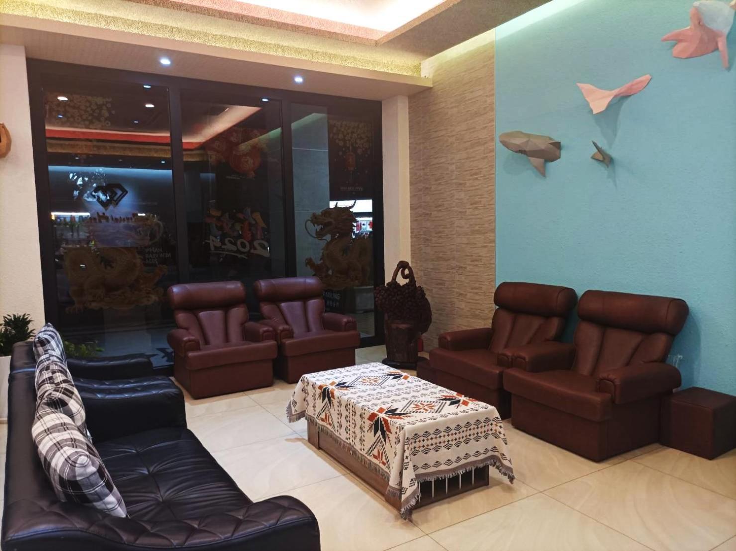 Crystal Hotel Пулі Екстер'єр фото